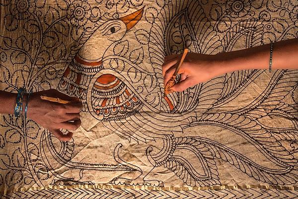 10 Traditional Indian Textile Arts That Continue to Inspire Modern Fashion