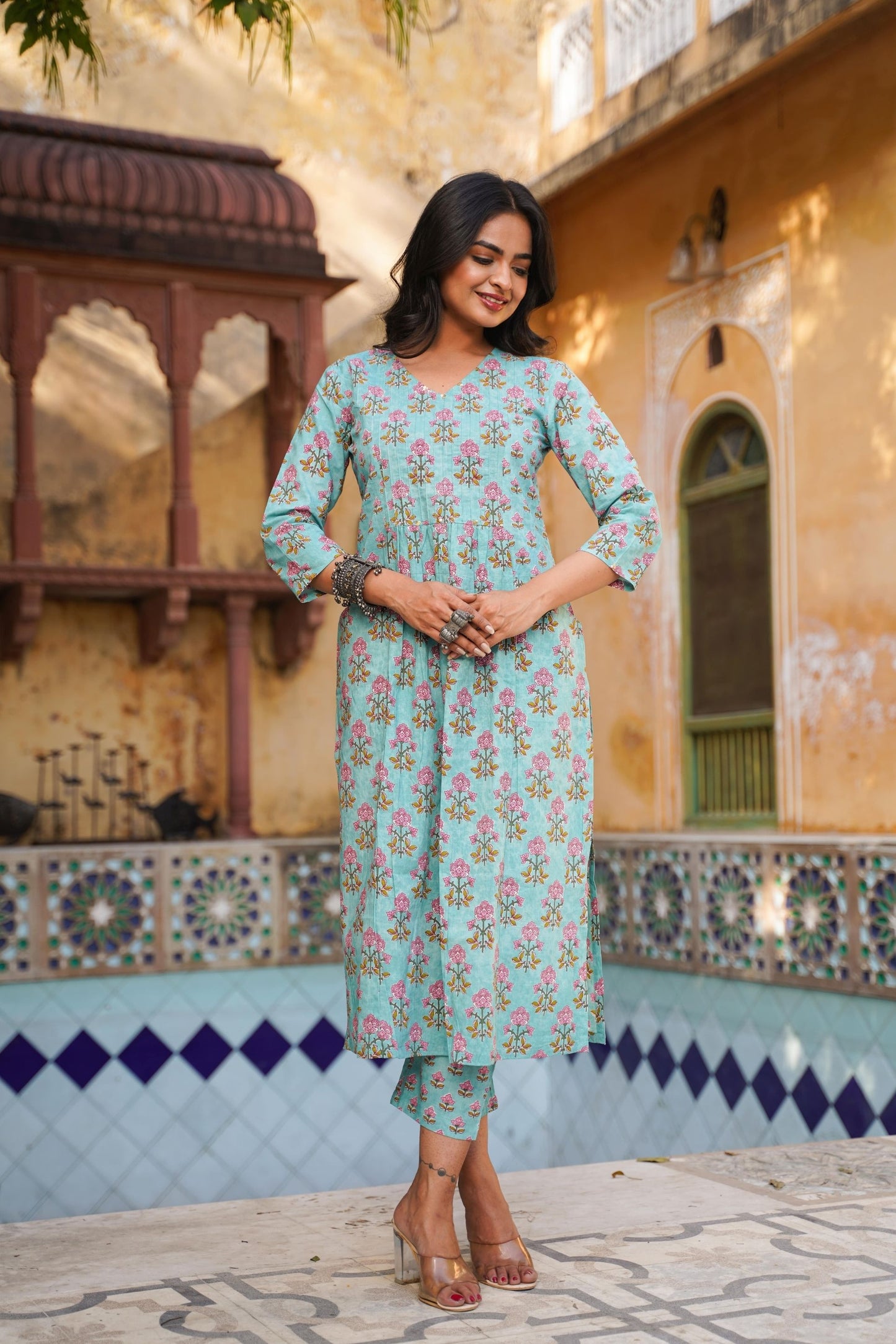 ENCHANTED HAND PRINTED KURTA PANT SET