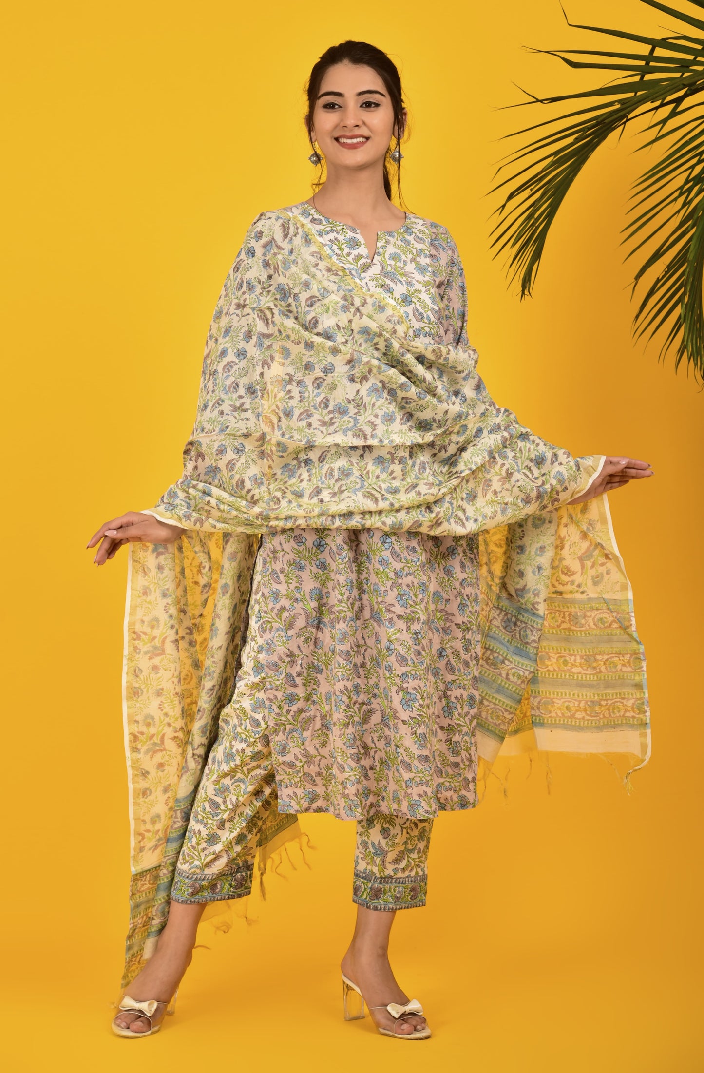 BLOCK PRINT WHITE blue grey floral KURTA PANT SET WITH CHANDERI DUPATTA