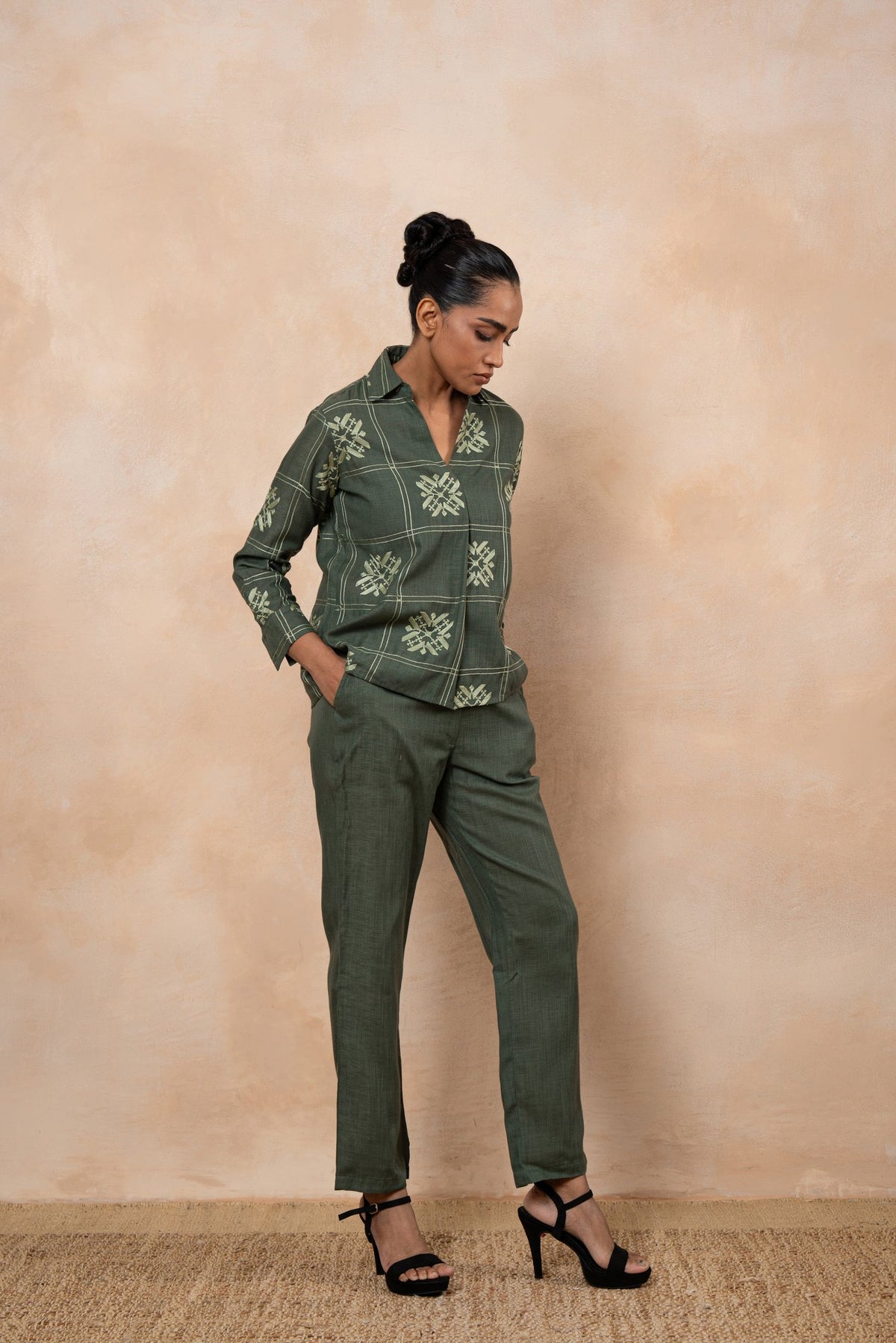 Fern Green Embroidered cotton viscose Formal Shirt with Trousers