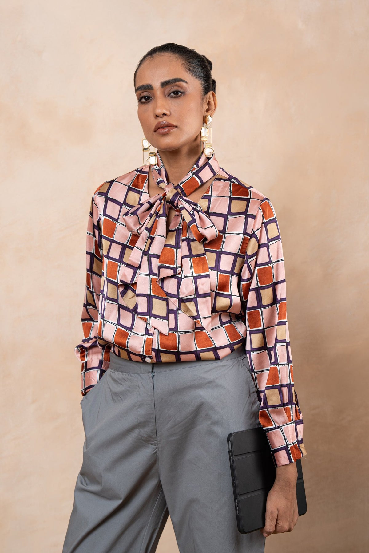 Marlowe – Printed Satin Tie-Neck Shirt with Grey Poplin Trousers