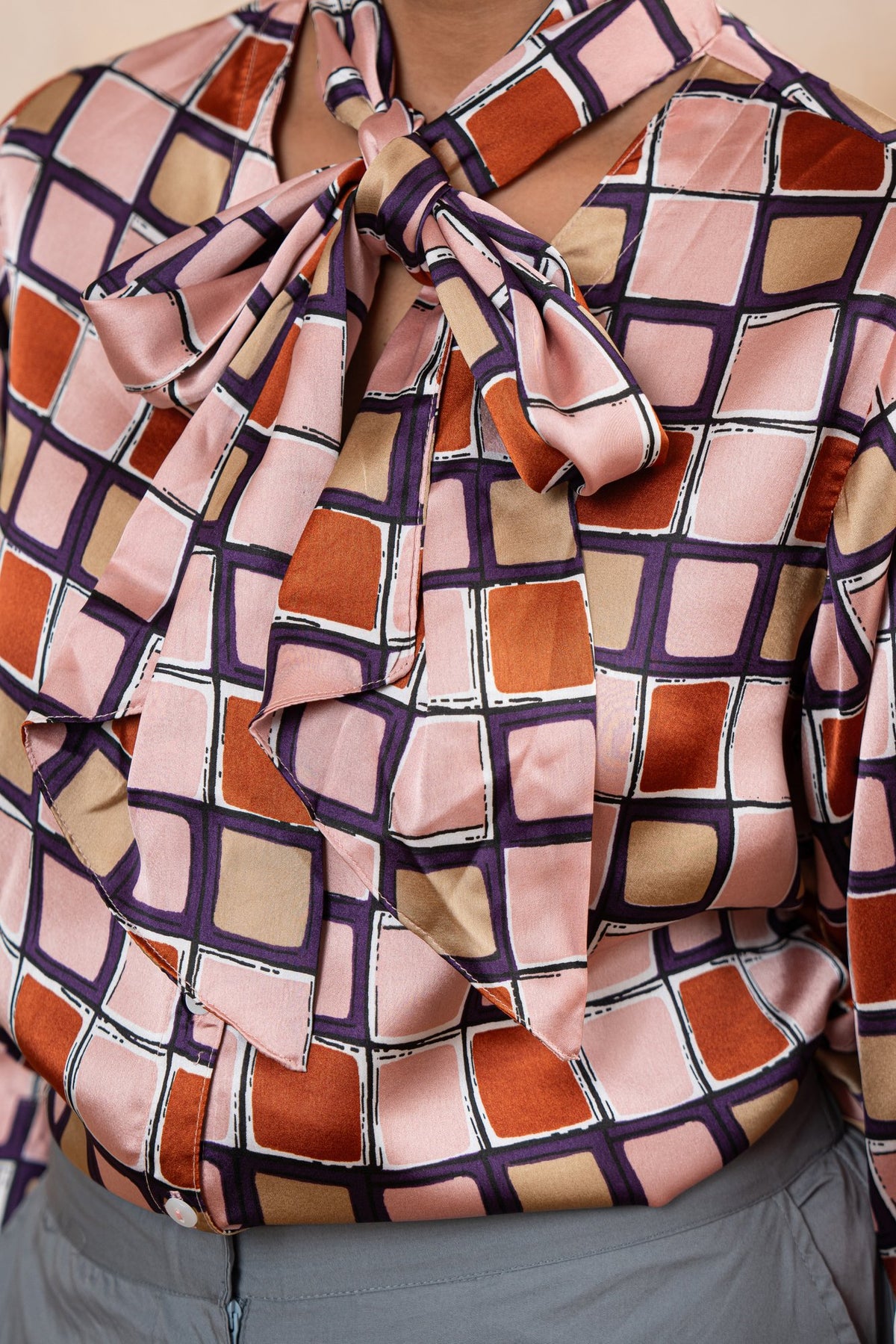 Marlowe – Printed Satin Tie-Neck Shirt with Grey Poplin Trousers