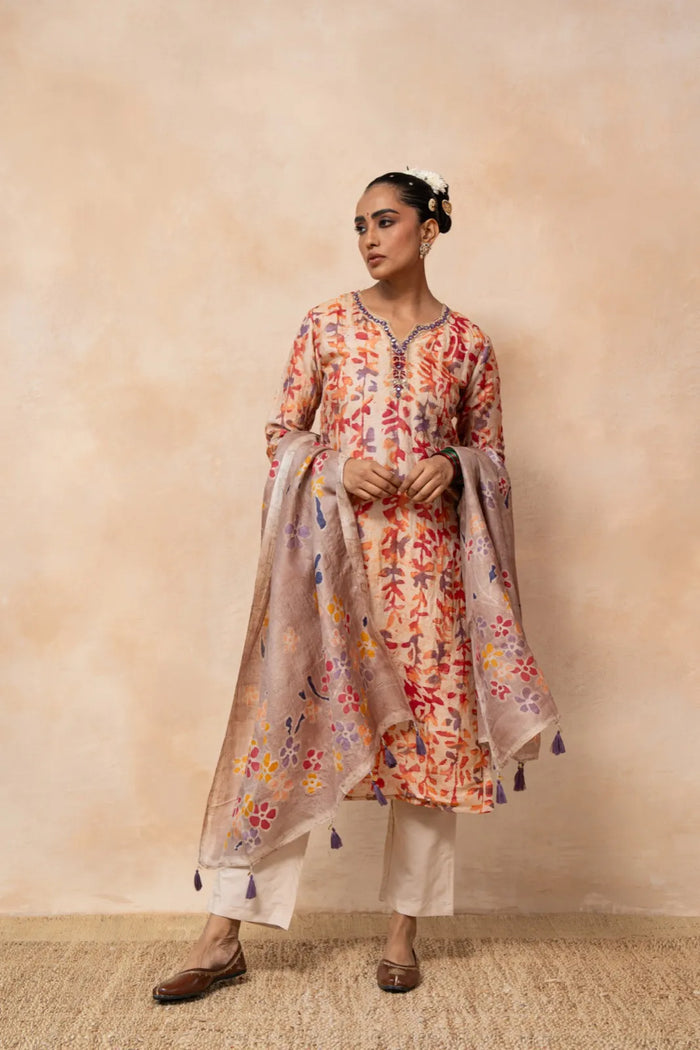 Palash – Peach Hand Batik Handwoven Tussar Silk Kurta Set with Dupatta