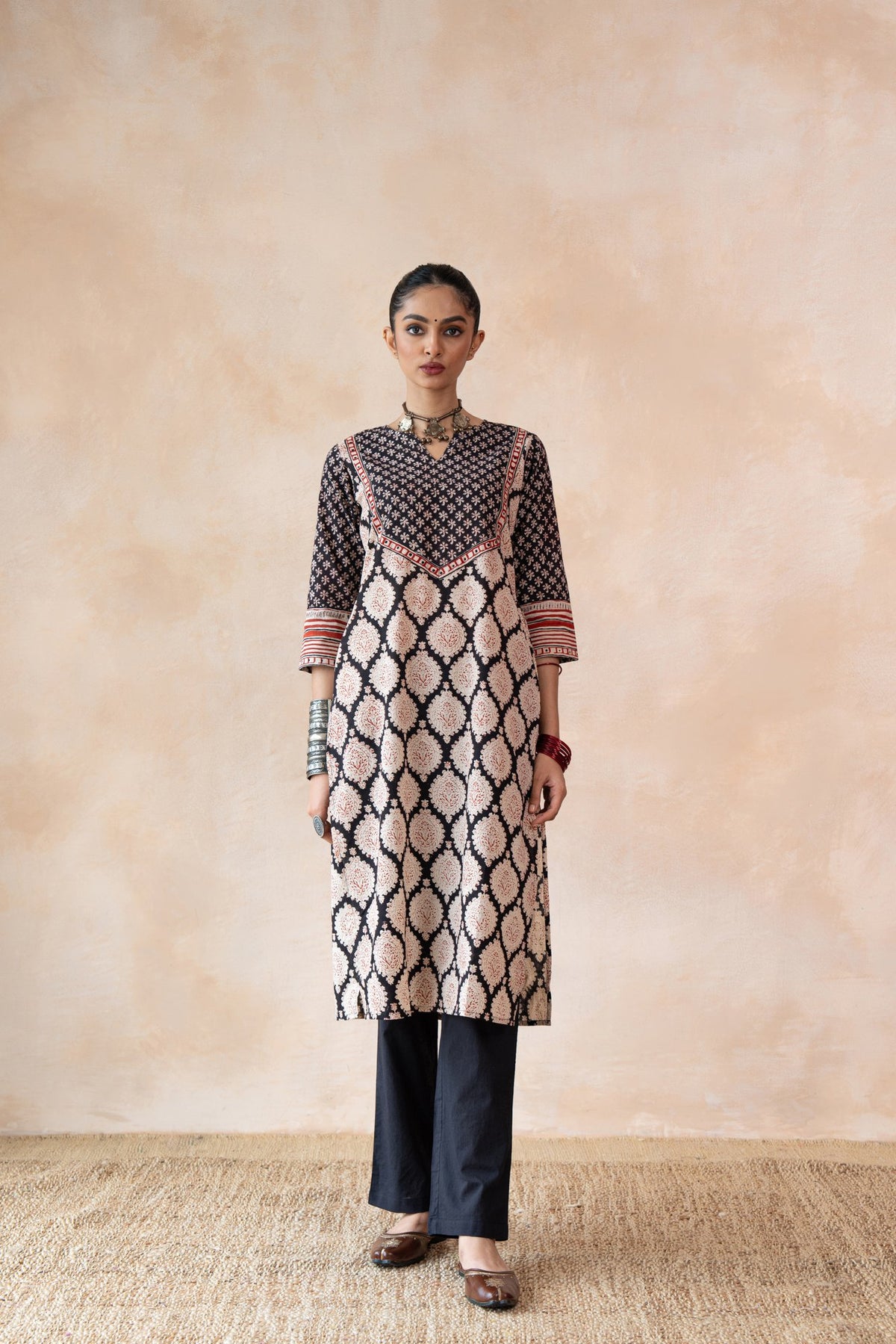 Rekha – Black & Ivory Bagru Hand Block Printed Kurta Set with Straight Pants
